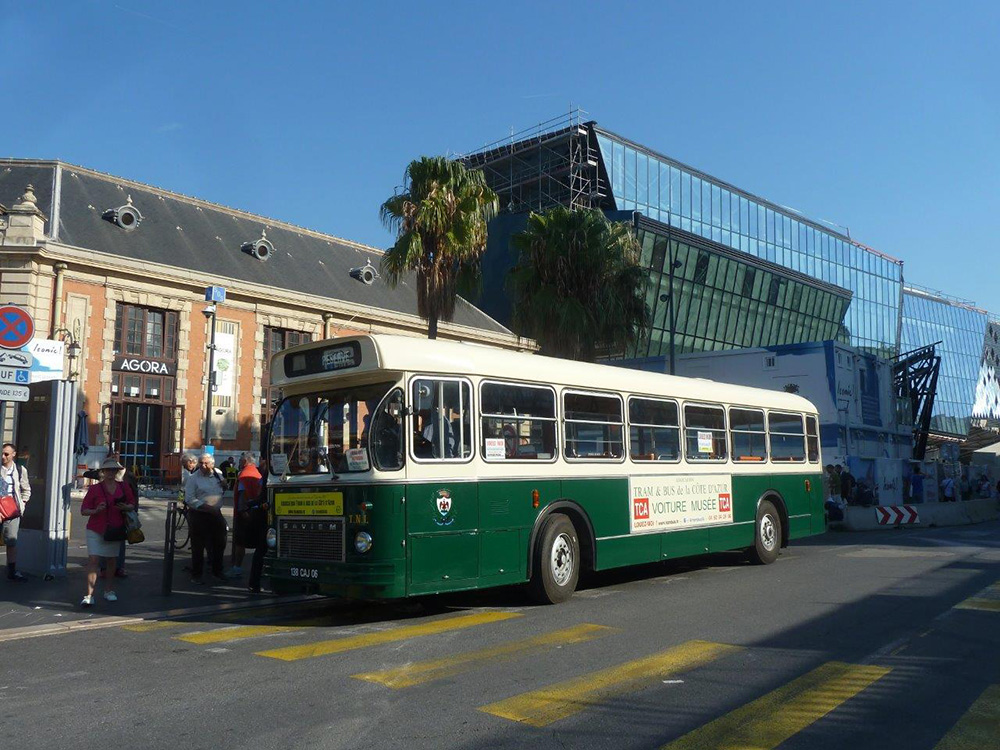 REnault SC10 à Nice